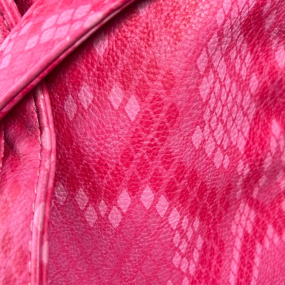 Womens Betsy Johnson Kitsch Fushia animal print snake skin Mini Backpack - Picture 5 of 10